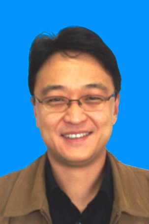 李欣